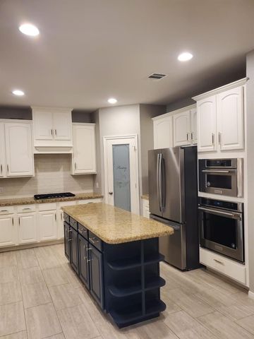 16022 Diamond Rock Drive, Cypress, TX 77429