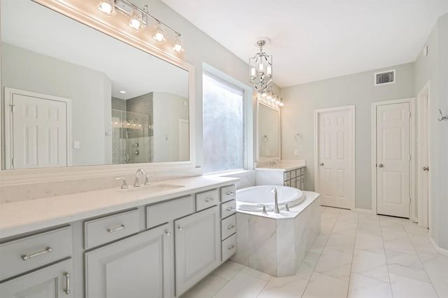 16022 Diamond Rock Drive, Cypress, TX 77429