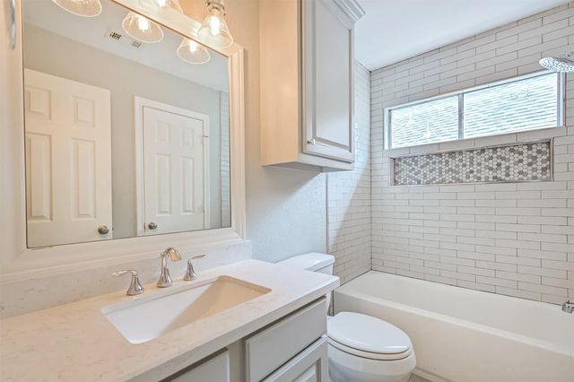 16022 Diamond Rock Drive, Cypress, TX 77429