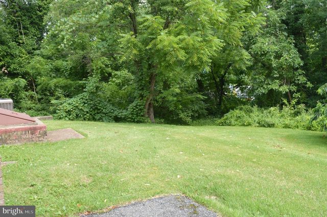 1809 NEWPORT RD, Wilmington, DE 19808