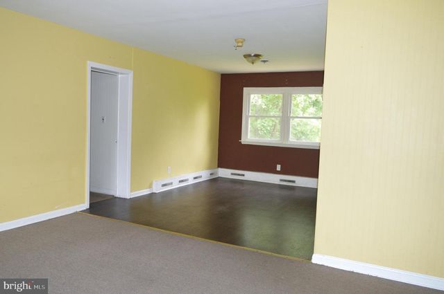 1809 NEWPORT RD, Wilmington, DE 19808