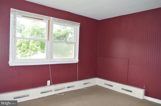 1809 NEWPORT RD, Wilmington, DE 19808