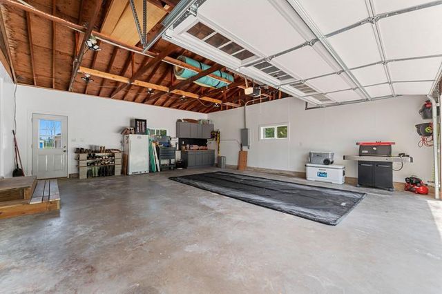 8820 COUNTY ROAD II, Fremont, WI 54940