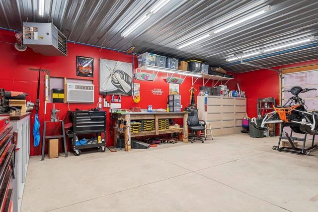 8820 COUNTY ROAD II, Fremont, WI 54940