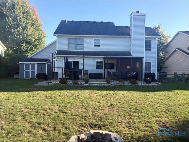 1016 Farmview Drive, Waterville, OH 43566