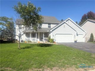 1016 Farmview Drive, Waterville, OH 43566
