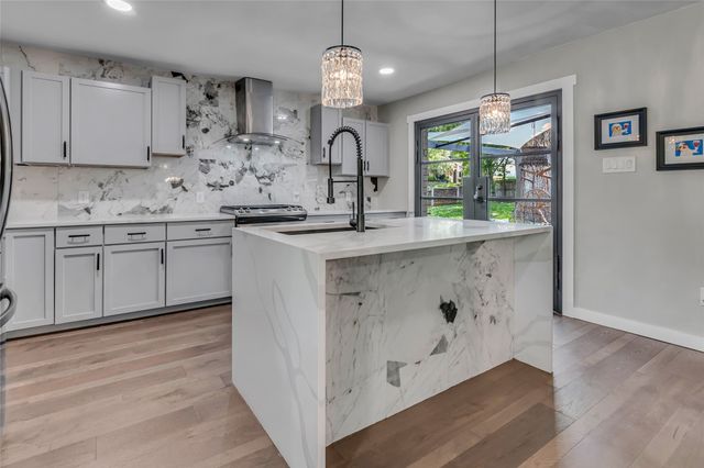 3449 W T Parr Road W, Grapevine, TX 76051