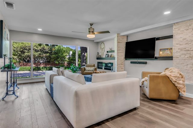 3449 W T Parr Road W, Grapevine, TX 76051