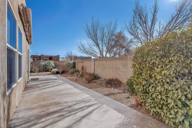 11712 Terra Bella Lane SE, Albuquerque, NM 87123