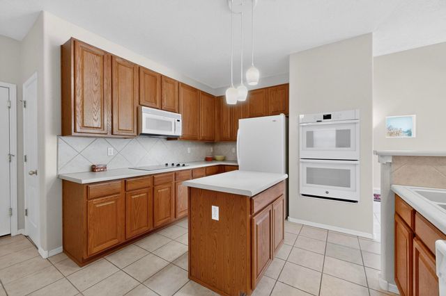 11712 Terra Bella Lane SE, Albuquerque, NM 87123