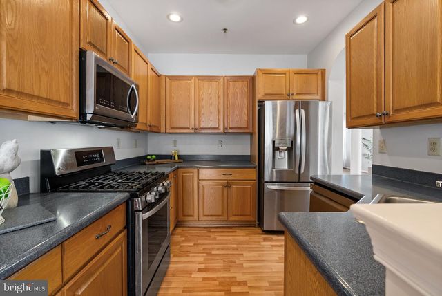 1 ADAMS LN, Downingtown, PA 19335