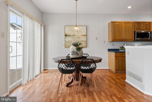 1 ADAMS LN, Downingtown, PA 19335