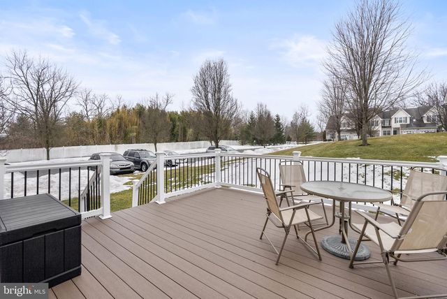 1 ADAMS LN, Downingtown, PA 19335