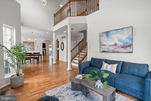 1 ADAMS LN, Downingtown, PA 19335