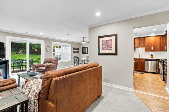 170 Thomas Lane, East Setauket, NY 11733