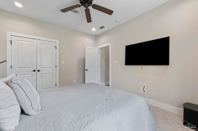 1402 E Fisher St, Pensacola, FL 32503