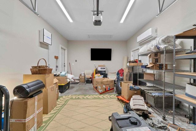 1402 E Fisher St, Pensacola, FL 32503