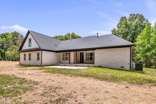 7676 Caber Road, Browns Summit, NC 27214