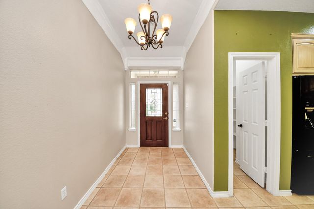 1930 Running Bear Trail, Crosby, TX 77532