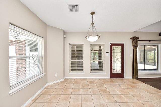 1930 Running Bear Trail, Crosby, TX 77532