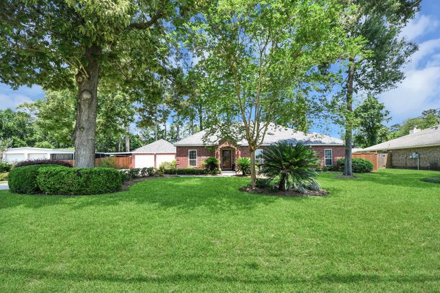 1930 Running Bear Trail, Crosby, TX 77532