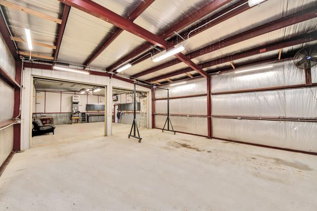 1930 Running Bear Trail, Crosby, TX 77532