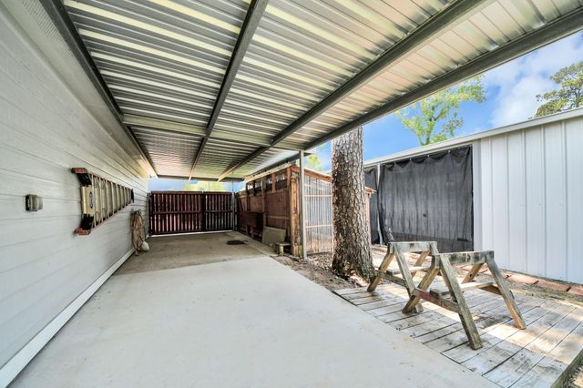 1930 Running Bear Trail, Crosby, TX 77532