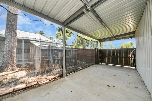1930 Running Bear Trail, Crosby, TX 77532