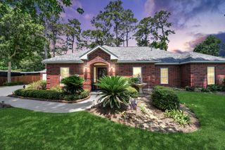 1930 Running Bear Trail, Crosby, TX 77532