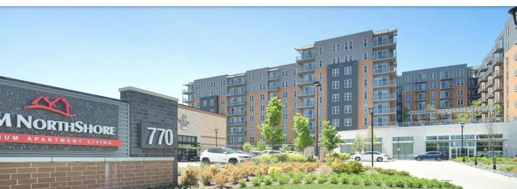 770 Skokie Boulevard 8, Northbrook, IL 60062