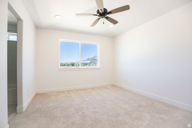 564 W 1775 N, Harrisville, UT 84404