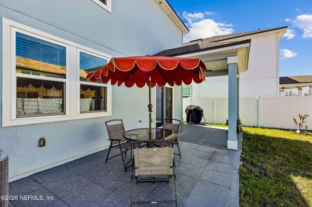 72 BRAZIL NUT Circle, Jacksonville, FL 32218