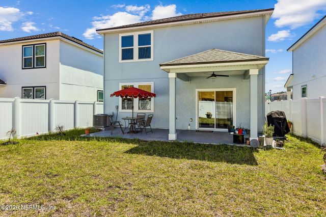 72 BRAZIL NUT Circle, Jacksonville, FL 32218