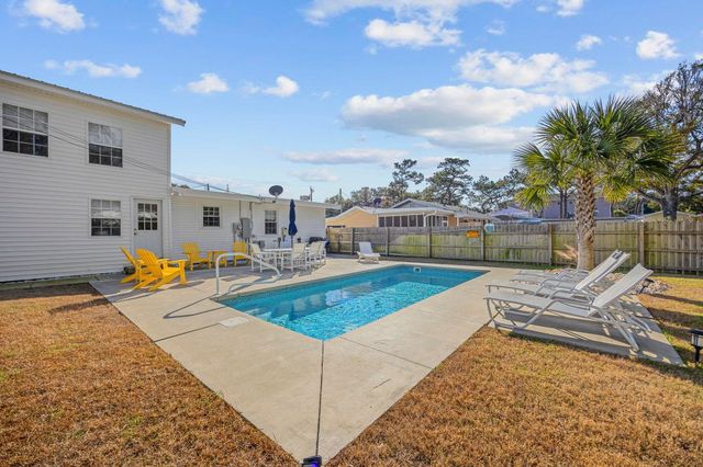 2306 Holly Dr., North Myrtle Beach, SC 29582