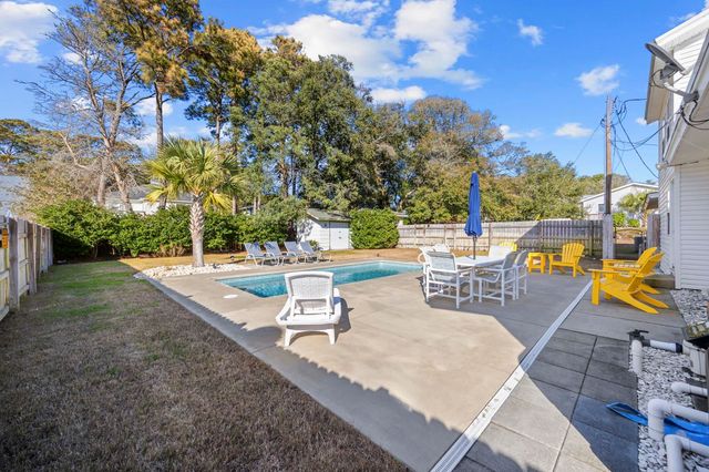 2306 Holly Dr., North Myrtle Beach, SC 29582