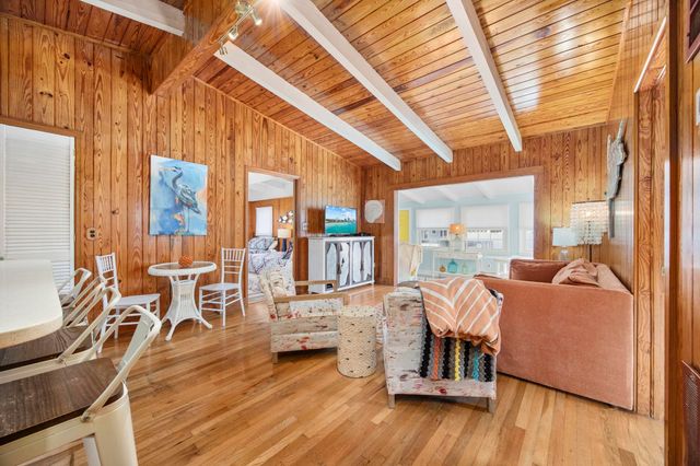 2306 Holly Dr., North Myrtle Beach, SC 29582