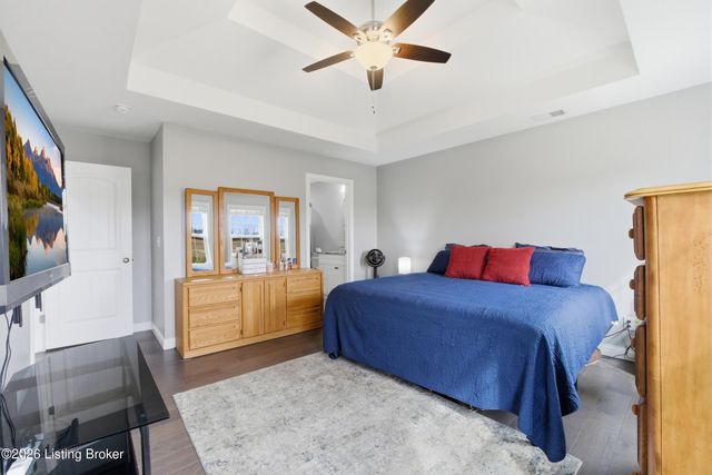 313 Oak Grove Dr, Bardstown, KY 40004