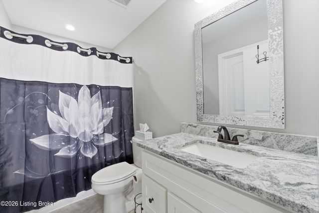 313 Oak Grove Dr, Bardstown, KY 40004