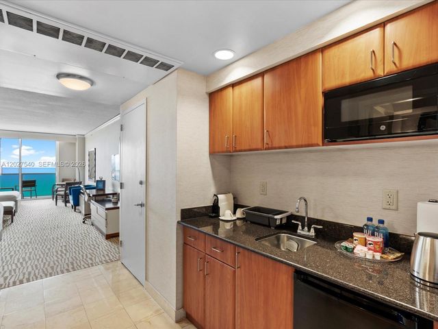 18001 Collins Avenue 2511, Sunny Isles Beach, FL 33160