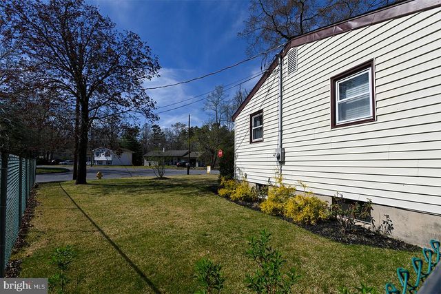 35 E FOREST GLEN DR, Millville, NJ 08332