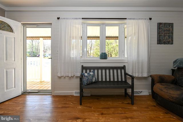 35 E FOREST GLEN DR, Millville, NJ 08332