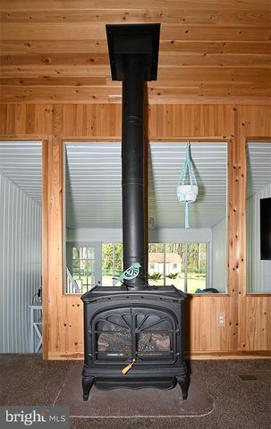 35 E FOREST GLEN DR, Millville, NJ 08332