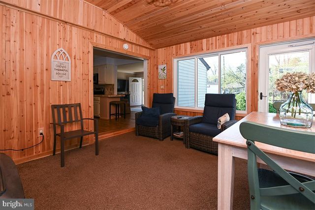 35 E FOREST GLEN DR, Millville, NJ 08332