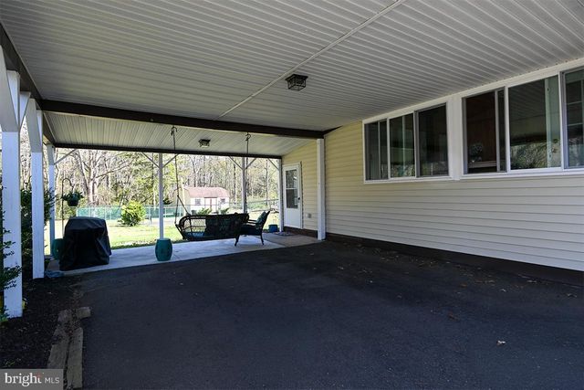 35 E FOREST GLEN DR, Millville, NJ 08332