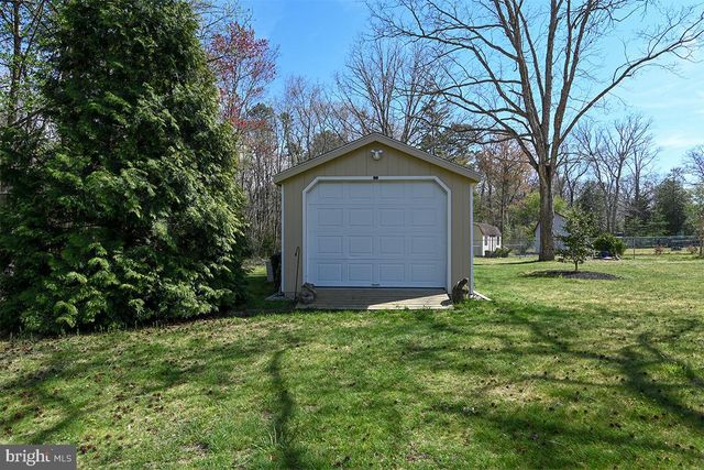 35 E FOREST GLEN DR, Millville, NJ 08332