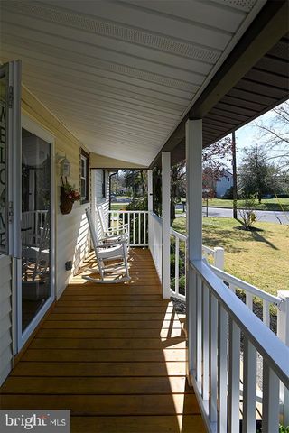 35 E FOREST GLEN DR, Millville, NJ 08332