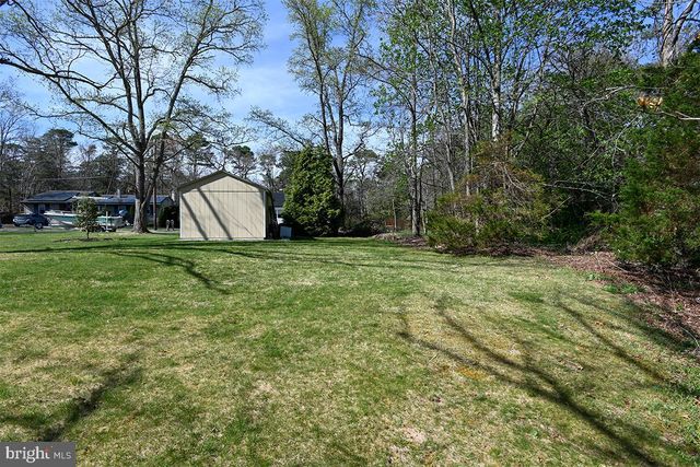 35 E FOREST GLEN DR, Millville, NJ 08332