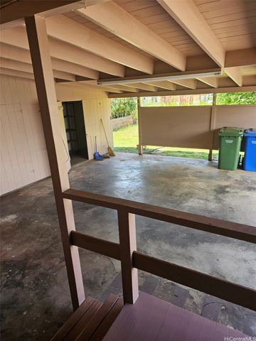 1310 Hoowali Street, Pearl City, HI 96782