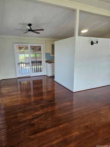 1310 Hoowali Street, Pearl City, HI 96782