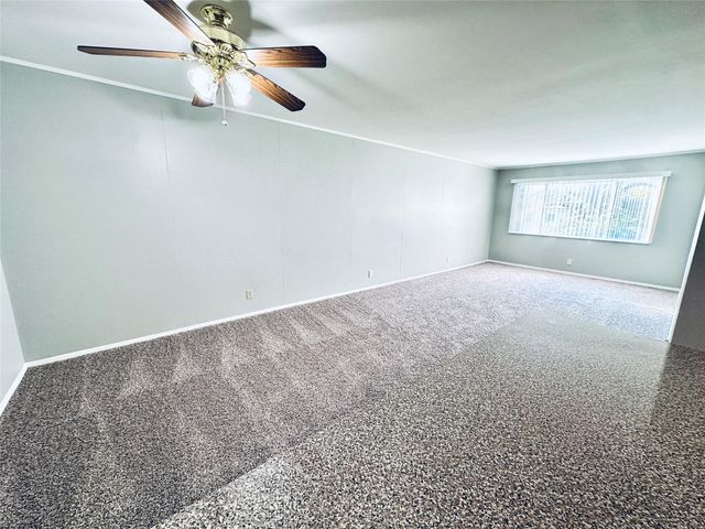 601 W 11th ST 127, Austin, TX 78701